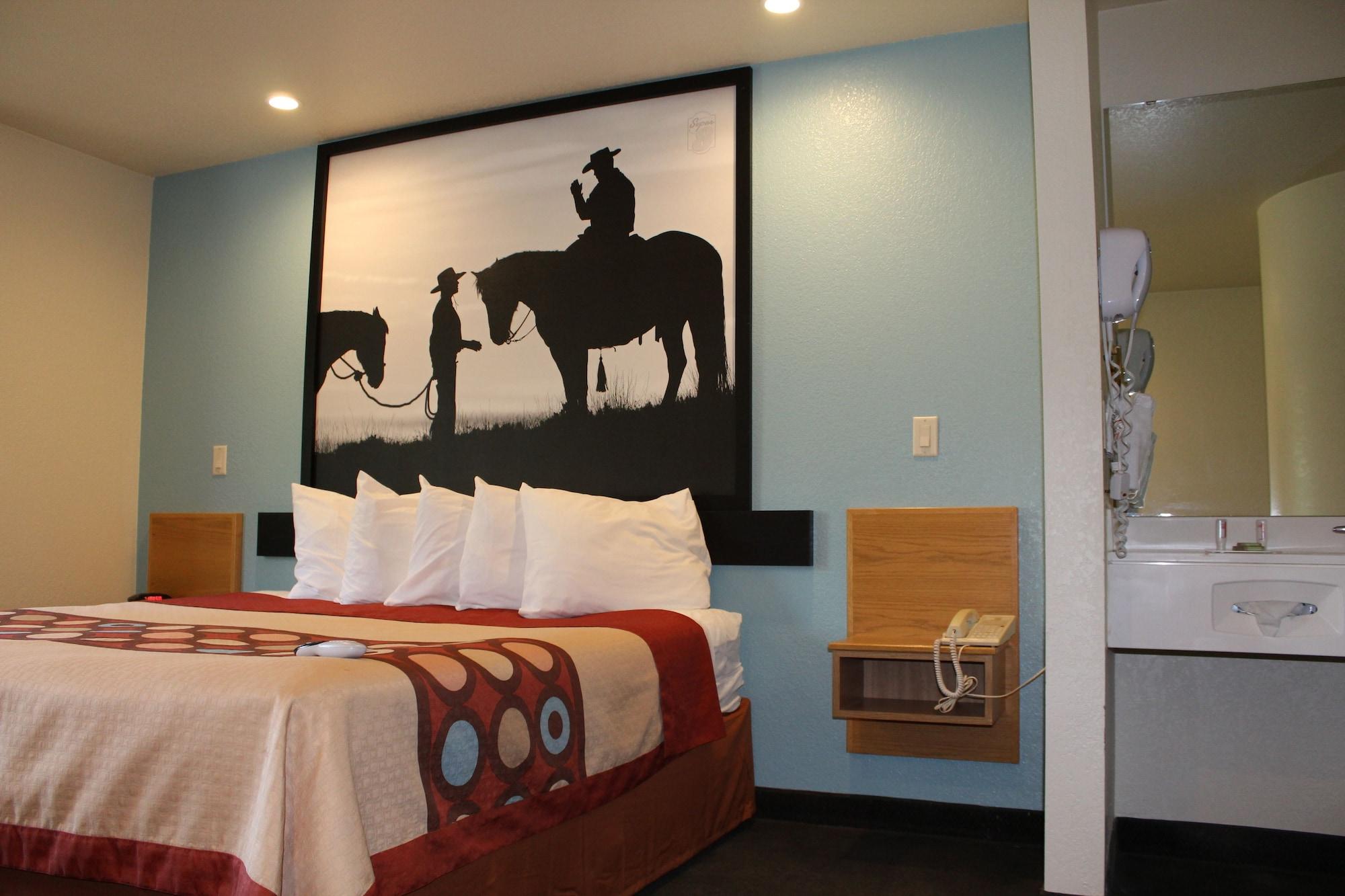 ซูเปอร์ 8 บาย วินด์แฮม โชว์ โลว์ โชว์ Hotel โชว์โลว์ ภายนอก รูปภาพ
