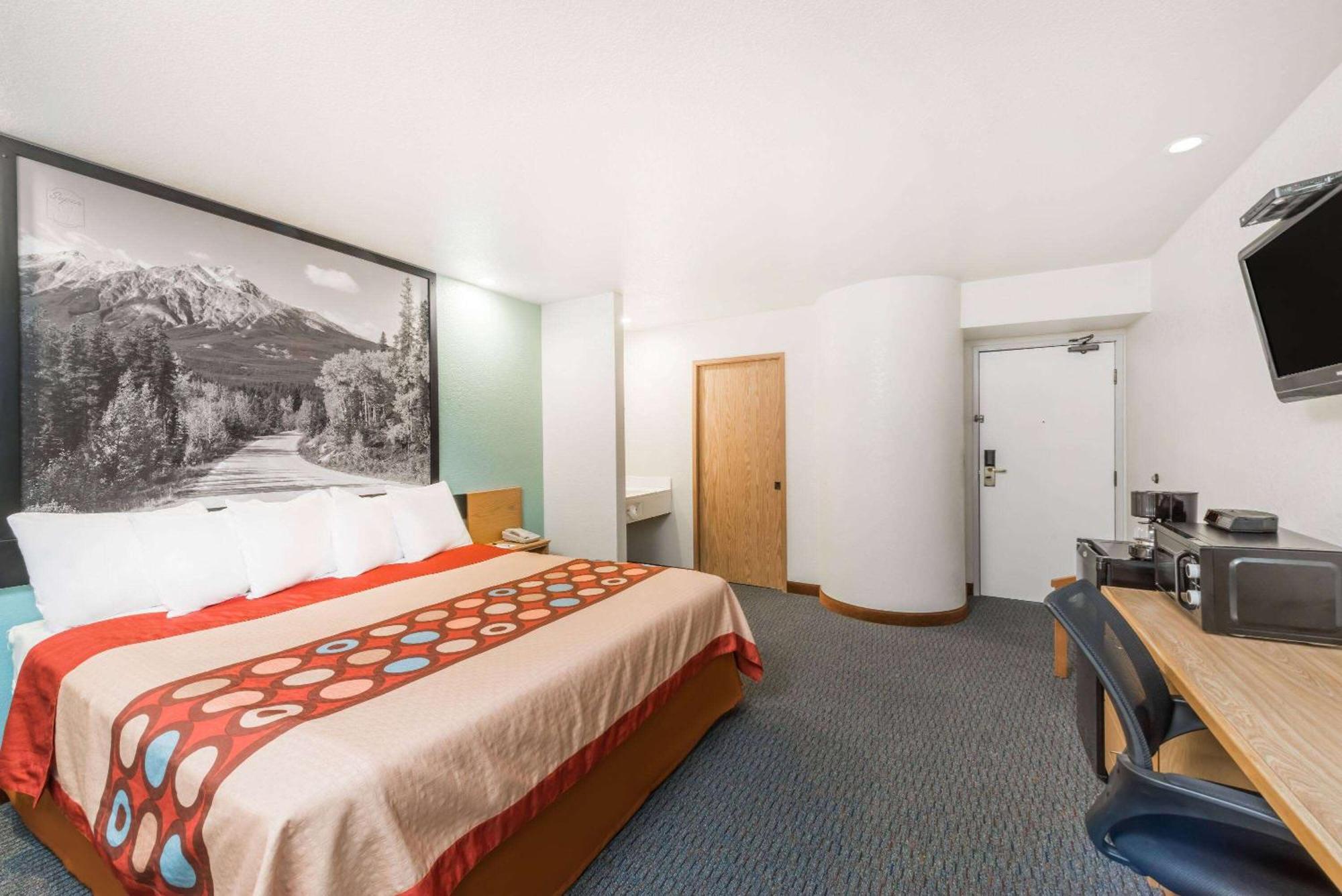 ซูเปอร์ 8 บาย วินด์แฮม โชว์ โลว์ โชว์ Hotel โชว์โลว์ ภายนอก รูปภาพ